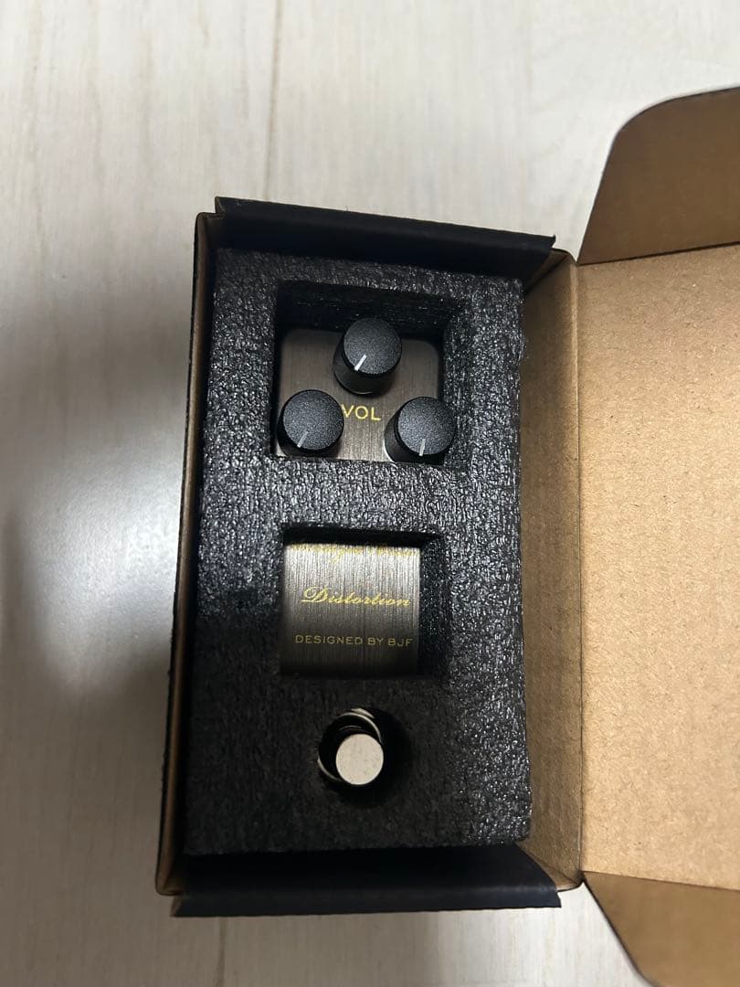 Aneled Brown Distortion ギターエフェクター