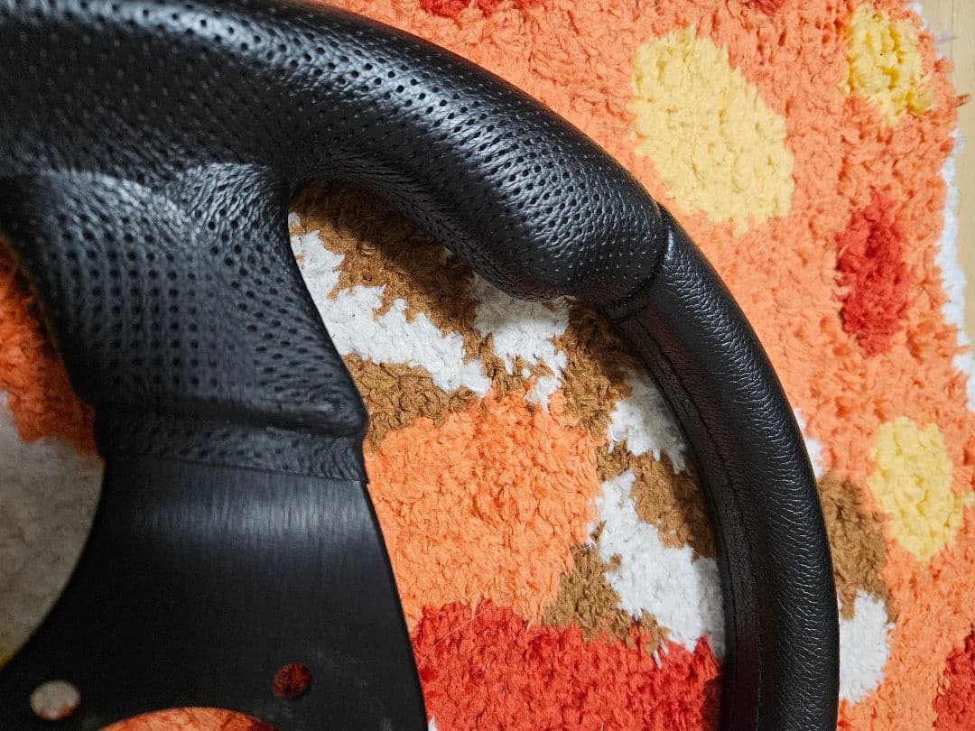 さくら【美品】MOMO スポーツステアリング JET 320mm