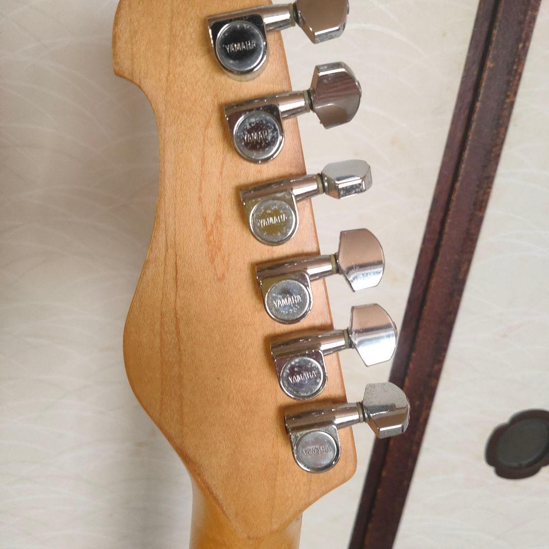 YAMAHA SE203 エレキギター