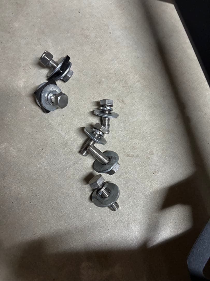 ハイラックス　ヒッチメンバー　(マサさん専用)