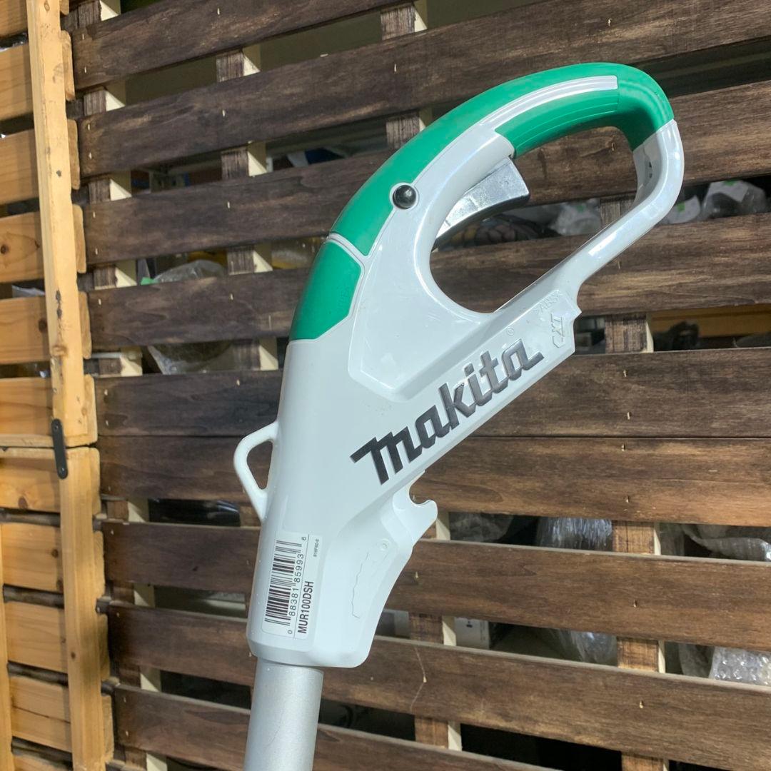 K019 makita マキタ 充電式草刈機 MUR100DSH 草刈り