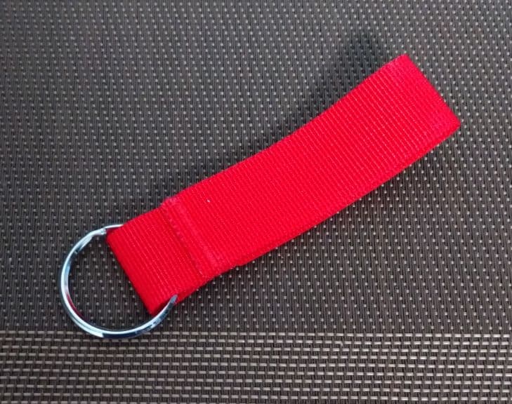 Supreme Webbing Keychainキーホルダー&ステッカー