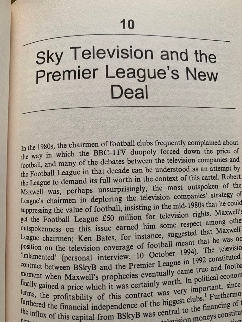 学術書・英国サッカーの変容＂TheEnd of theTerraces＂