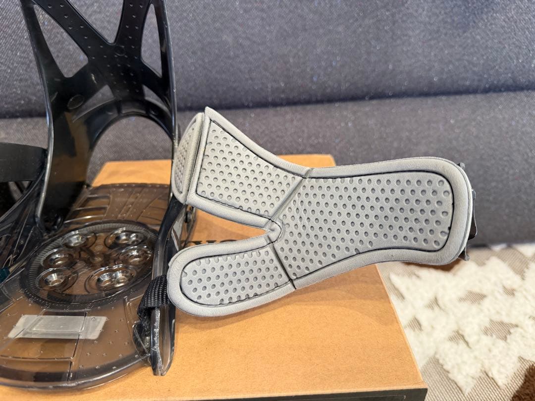 BURTON GROM KIDS スノーボードバインディング YTH(Sサイズ)