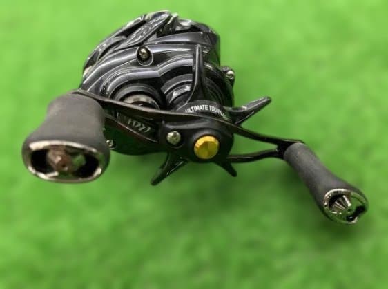 ダイワ DAIWA 20 TATULA SV TW 103H 右ハンドル e79