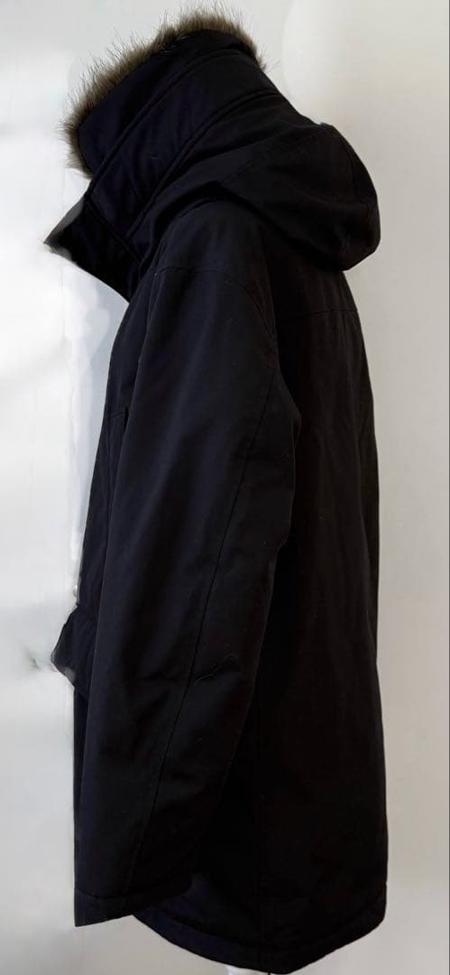 ユニクロ　UNIQLO 新品未使用　大きい　黒 ダウンジャケット　ダウンコート