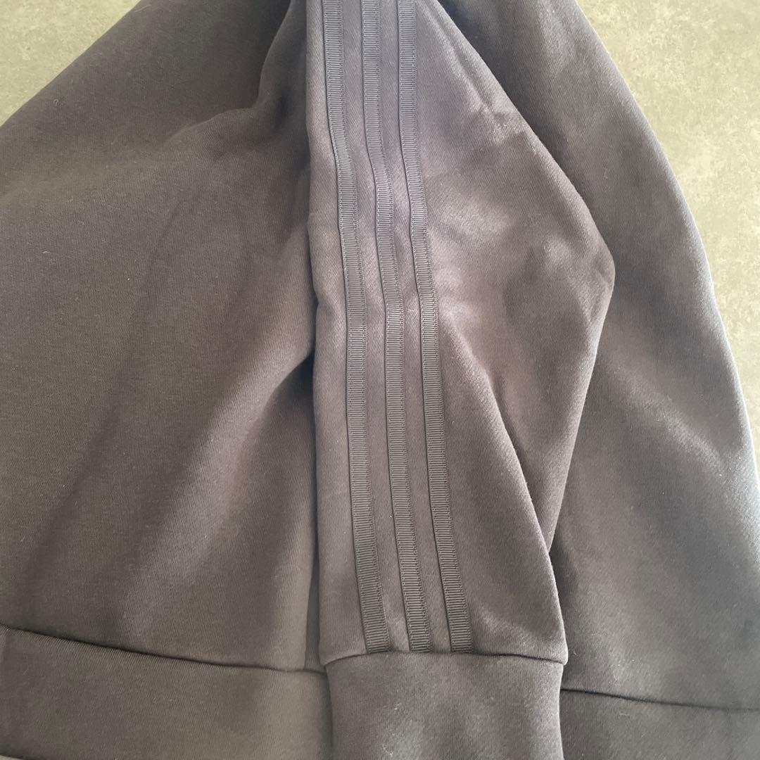 adidas golf セットアップ　スウェット　ゴルフウェア　スリーストライプ