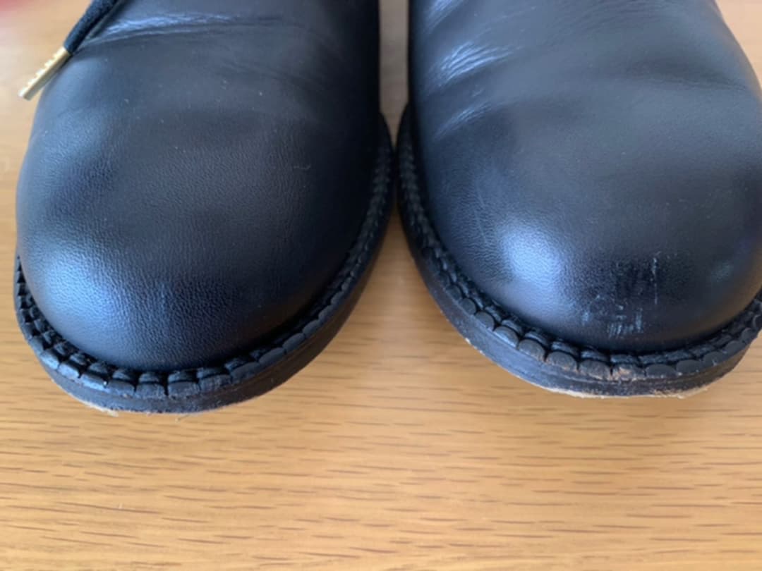 靴 beautiful shoes / plain shoes