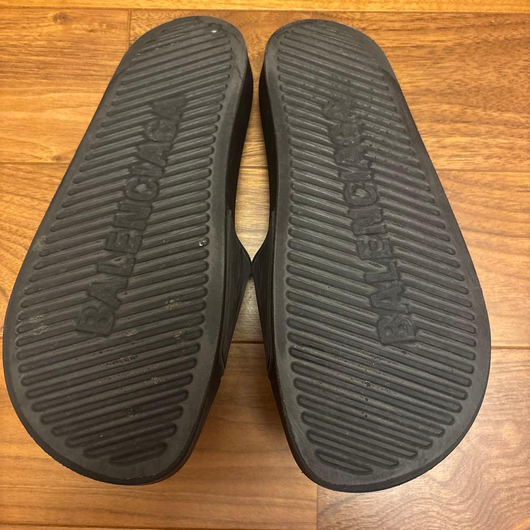 バレンシアガ　サンダル　24.5