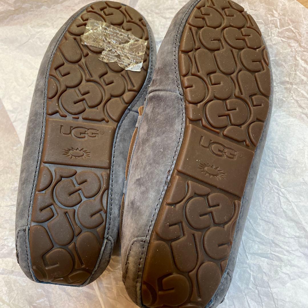 アグ　モカシン　サイズ8