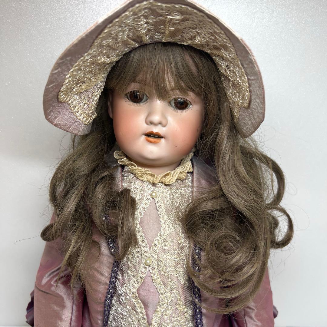 アーモンド・マルセル　アンティークビスクドールブラウンアイオープンマウス銘A&M