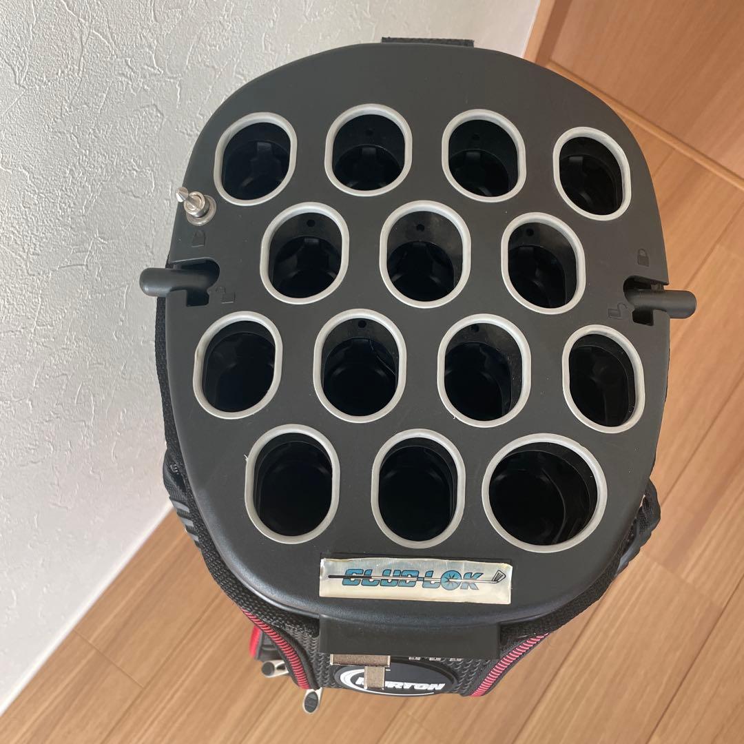 新品　Burton 盗難防止　ロック付き　ゴルフバッグ・キャディバッグ 黒・赤
