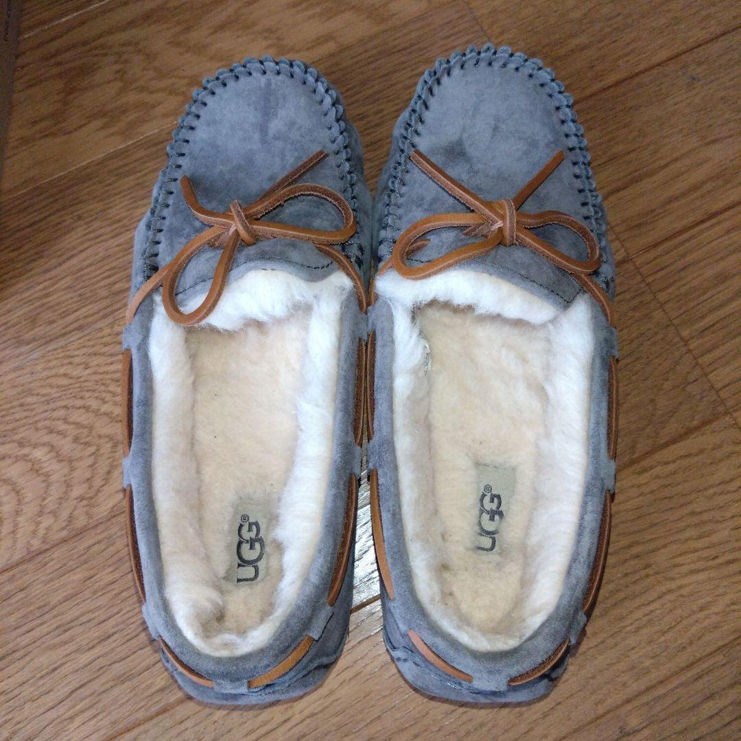 UGG グレー モカシン シープスキン　23cm