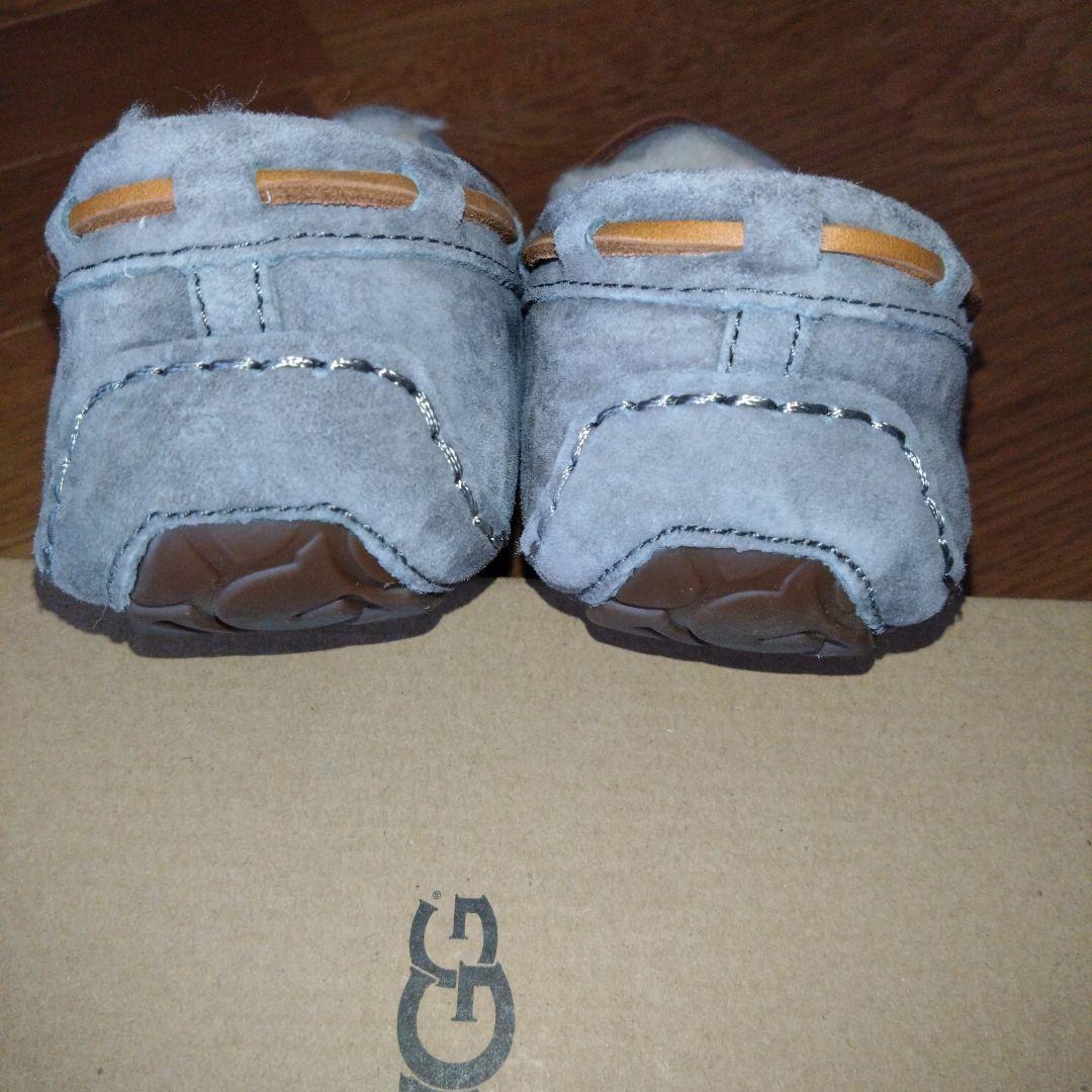 UGG グレー モカシン シープスキン　23cm