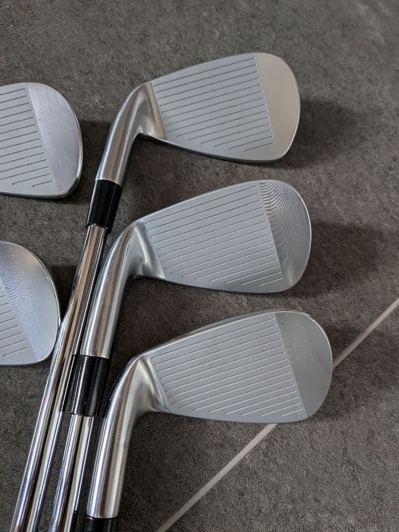●超美品　日本仕様●P8CB ('25) アイアン 5本#6〜PW　NS950