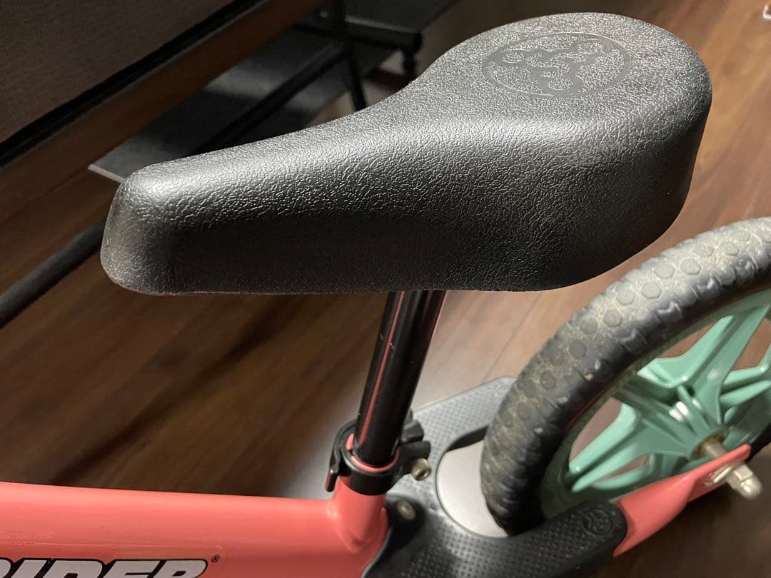 STRIDER × XLARGEコラボ ムラサキスポーツ限定カラー ストライダー