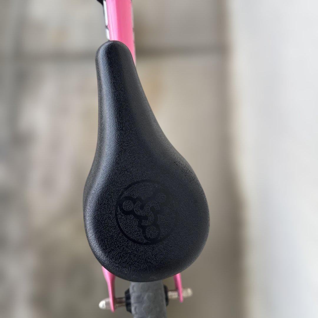 STRIDER ストライダー　スポーツモデル　12インチ　ピンク