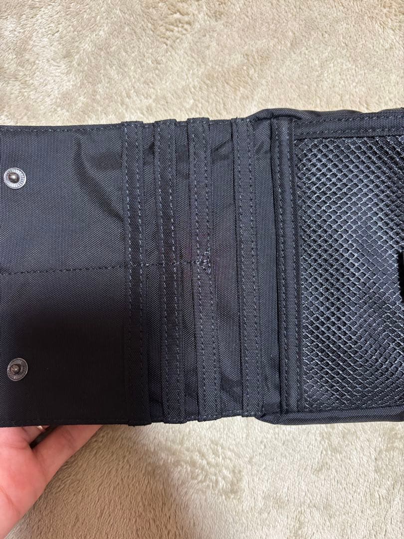 F/CE. ブラック ショルダーバッグ