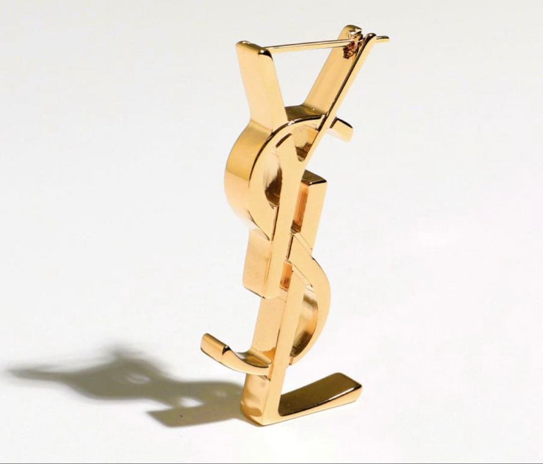 B*n様 片耳ピアスイブサンローランカサンドラピアス ゴールド