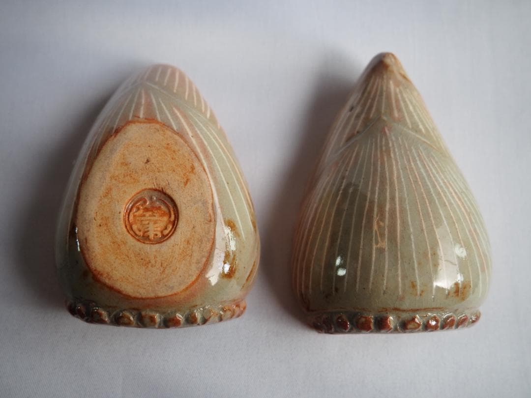 12代田原陶兵衛造『萩筍香合』（共箱）