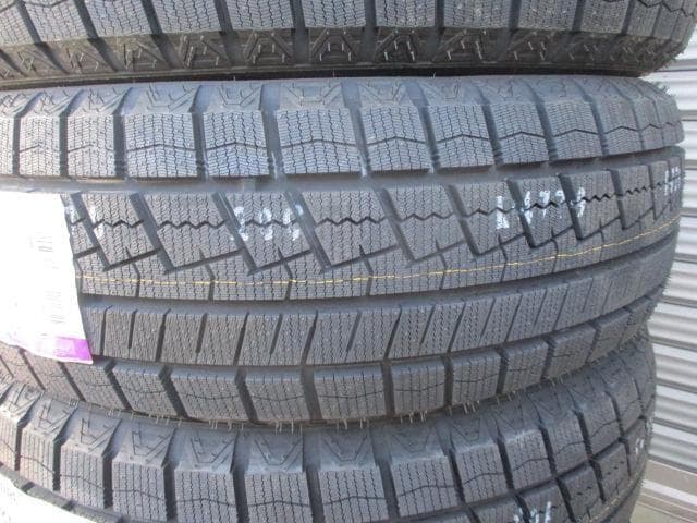 送料込☆新品スタッドレス225/65R17☆新型アルファード・ヴェルファイア