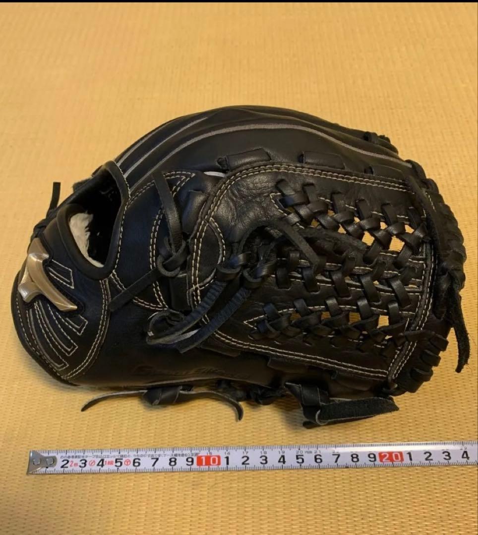 【最終値下げ】少年軟式　ミズノ　グローバルエリート　ブラック　オールラウンド用