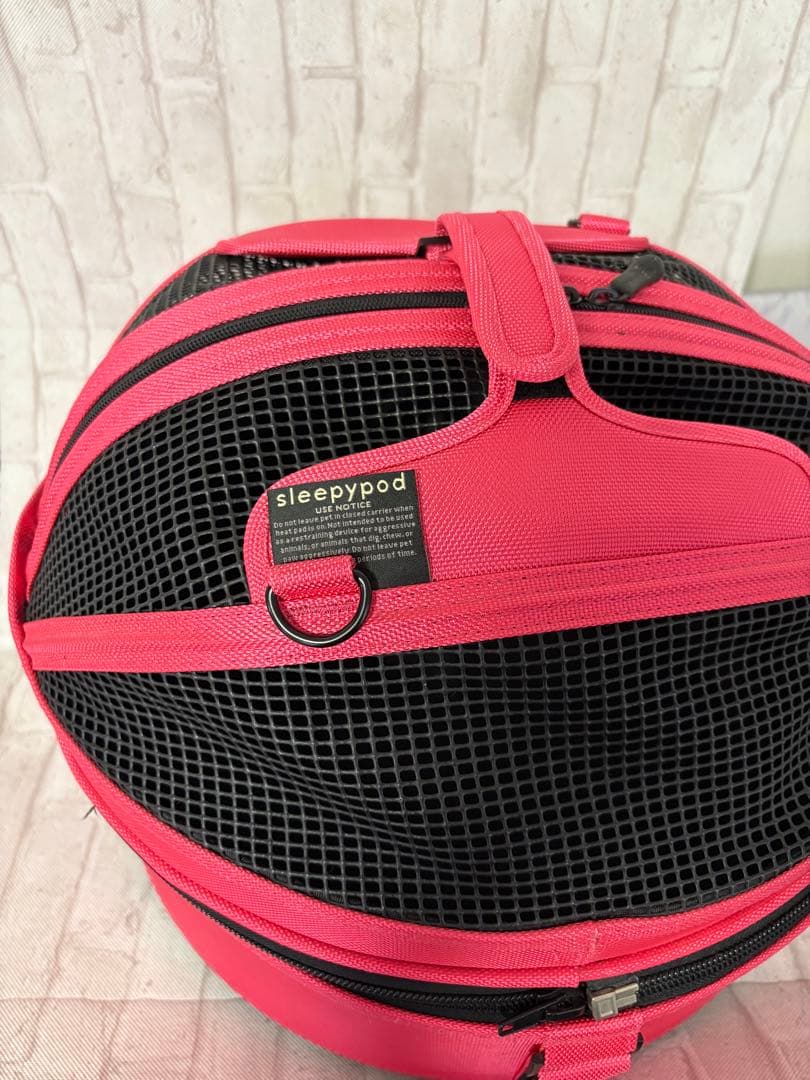 犬用キャリー　sleepypod mobile pet bed