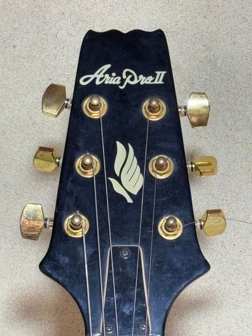 Aria Pro II エレキギター【中古品】