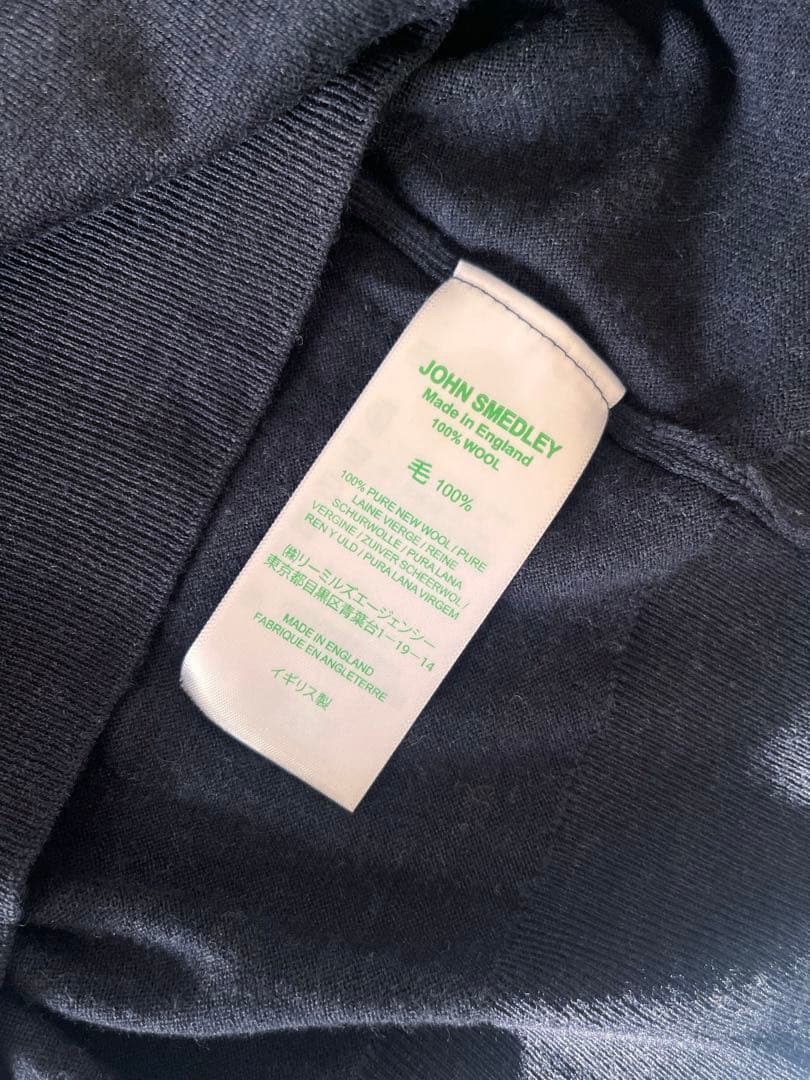 ジョンスメドレー　現行タグ　ニット　メリノウール　ネイビー　M　Vネック