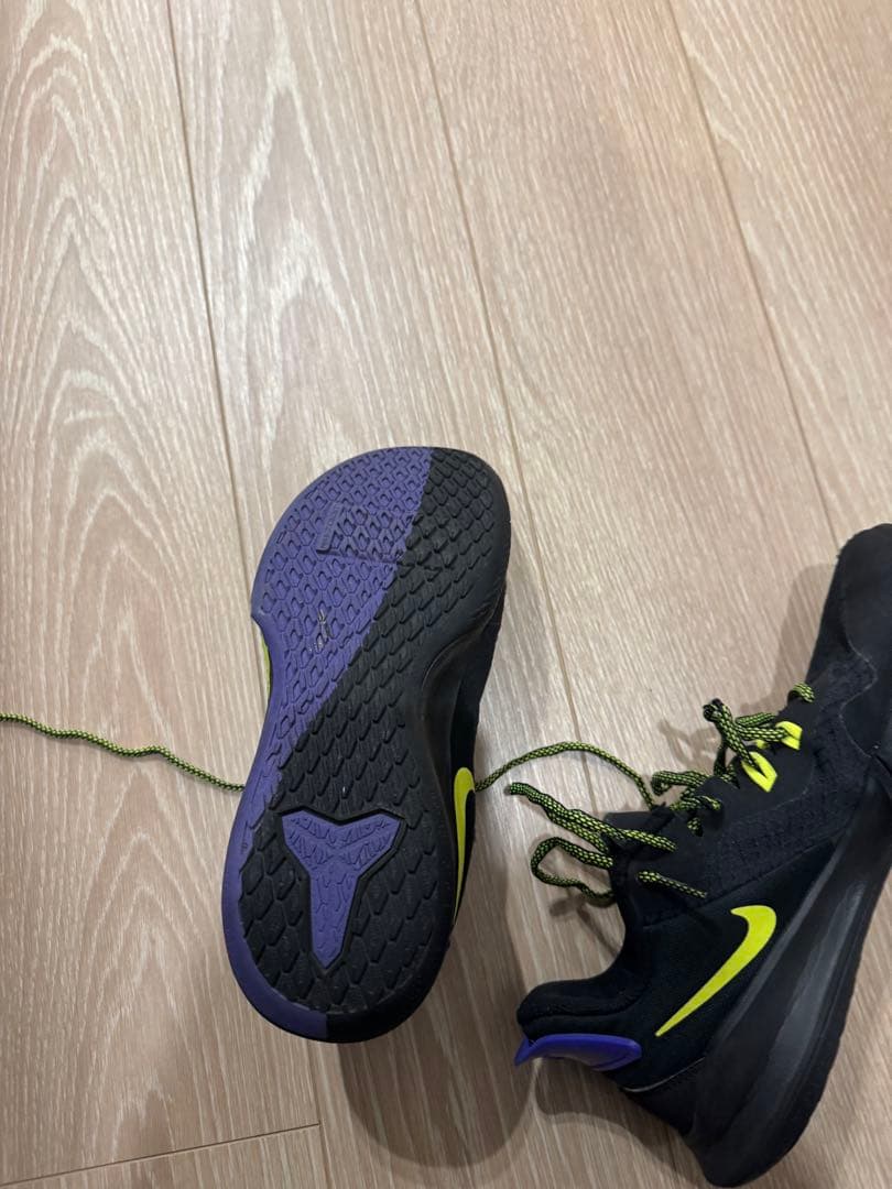 kobe マンバヒューリー 25cm