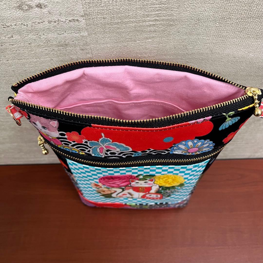 ジョリーフルール　マイリトルテイラー2025軒先　Wファスナーサコッシュ⑪