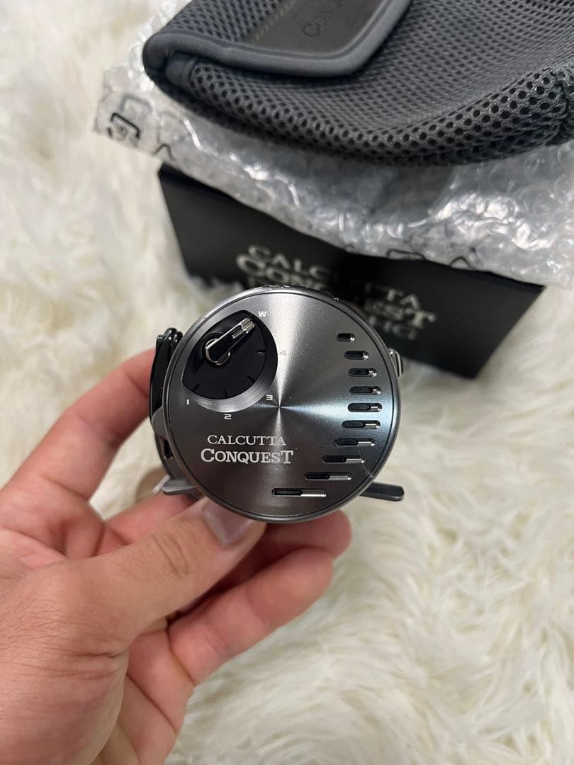 リール SHIMANO CALCUTTA CONQUEST 200