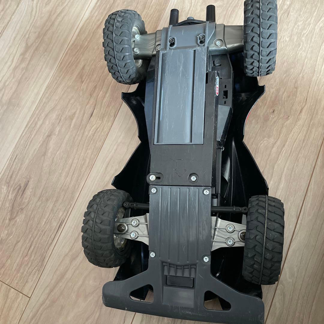 WILD CEPTOR ラジコンカー 黒/赤/青