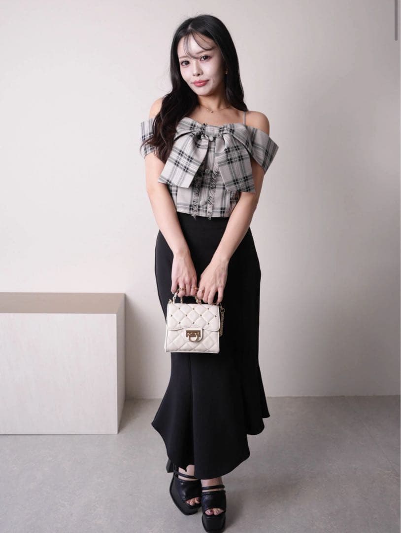 LIP SERVICEツイードリボンオフショルトップス