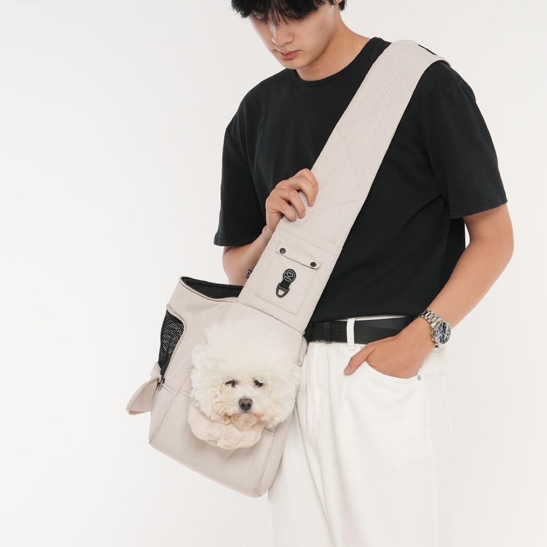ssoook SLINGBAG　ペットキャリーバッグ Sサイズ　右