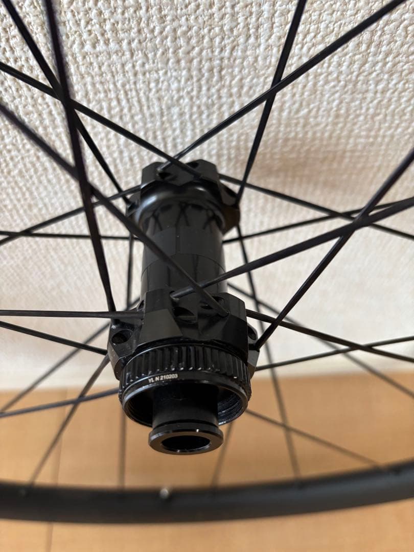 ボントレガーBontrager　Aeolus pro37ホイール前後