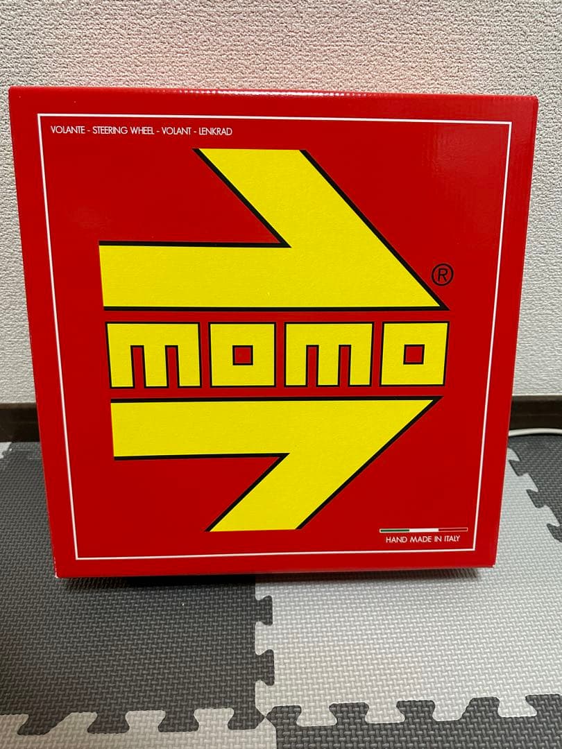 momo モデル08 33φ BK/BKレザー　新品未使用