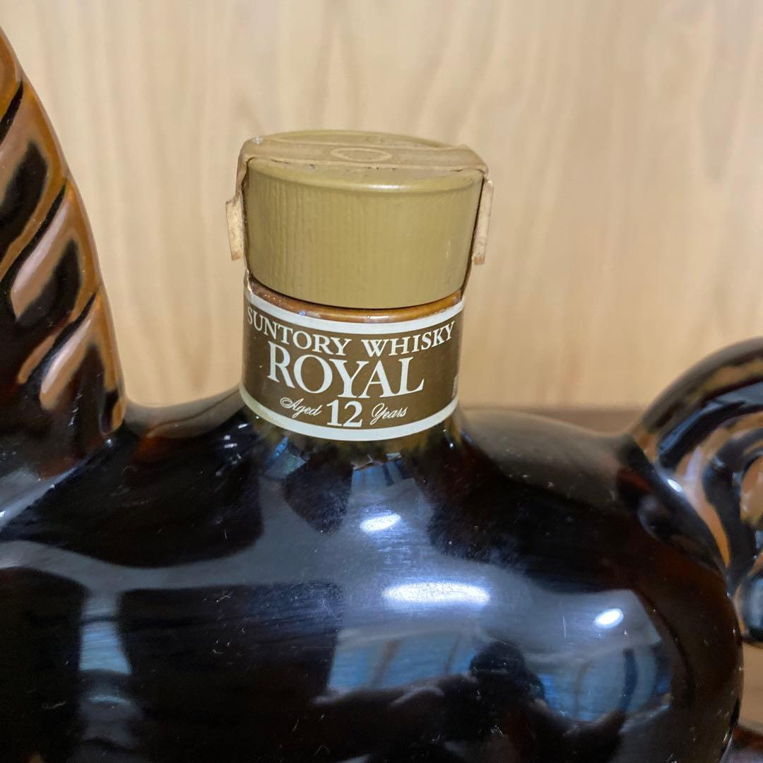 サントリー　ローヤル １２年　未開封　干支ボトル　馬 午　2002年 加藤工芸