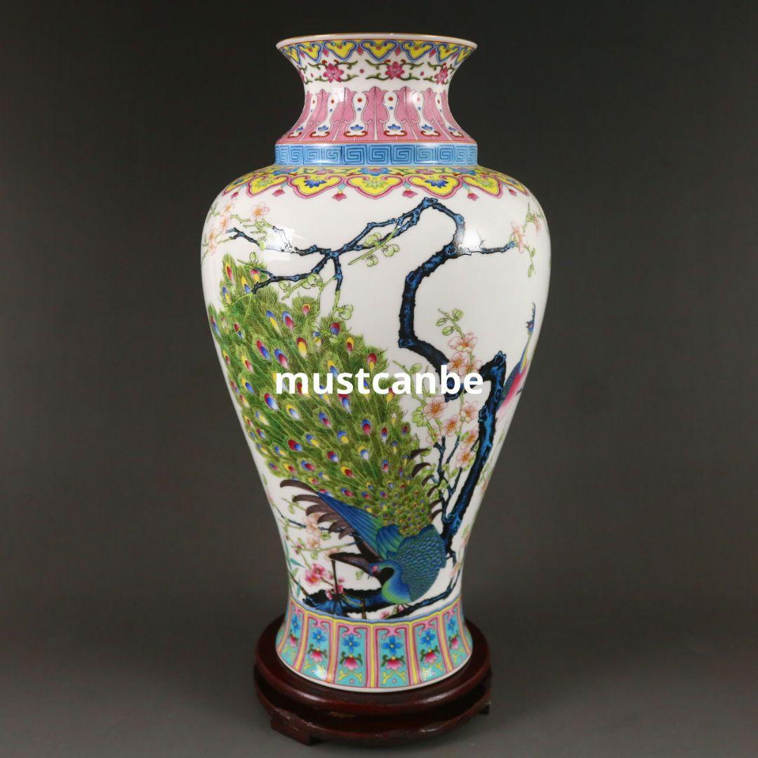 景徳鎮薄胎蒔金パステル孔雀瓶 陶磁器 装飾品 現代工芸 品美術品 置物