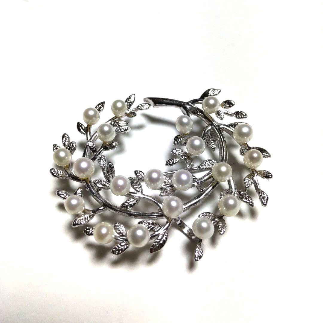 シルバー製 あこや真珠 植物モチーフ ブローチ　美品
