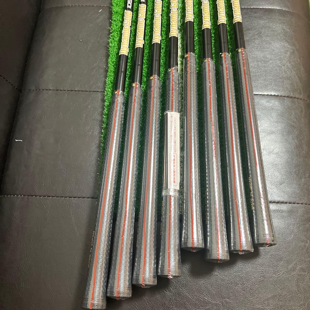 タイトリストT100s 4-9,P,48 8本 ダイナックゴールド105S