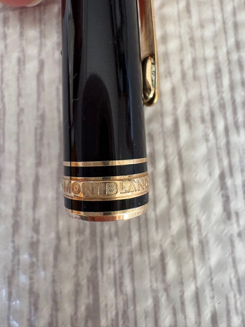 モンブラン万年筆　マイスターシュテック144 黒　ペン先14k