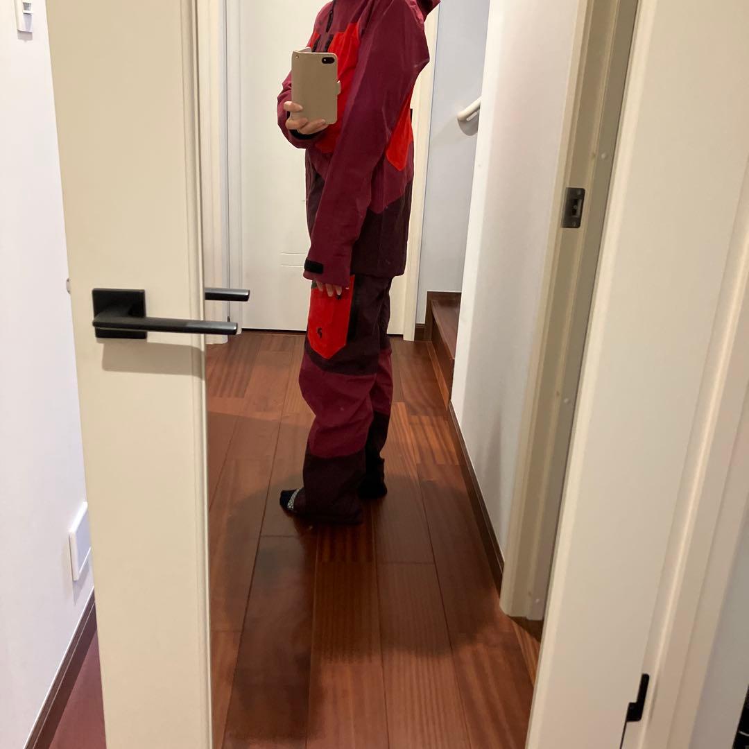 ピークパフォーマンス　グラヴィティジャケットXS・パンツS　ウィメンズ