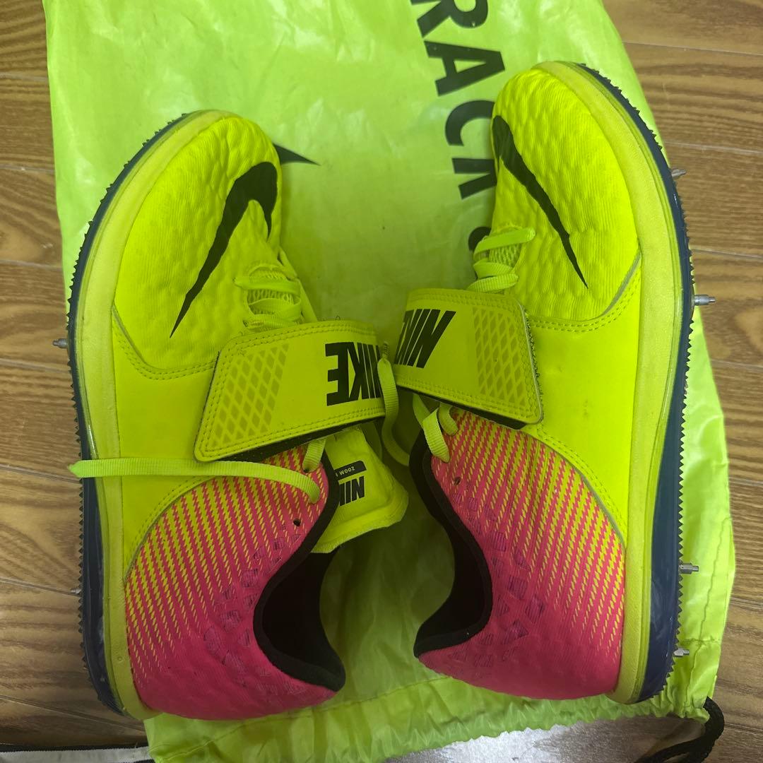 陸上　スパイク　NIKE