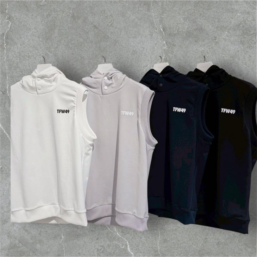 新品タグ付き⭐️2025FW新作⭐️フーディベスト⭐️ホワイト