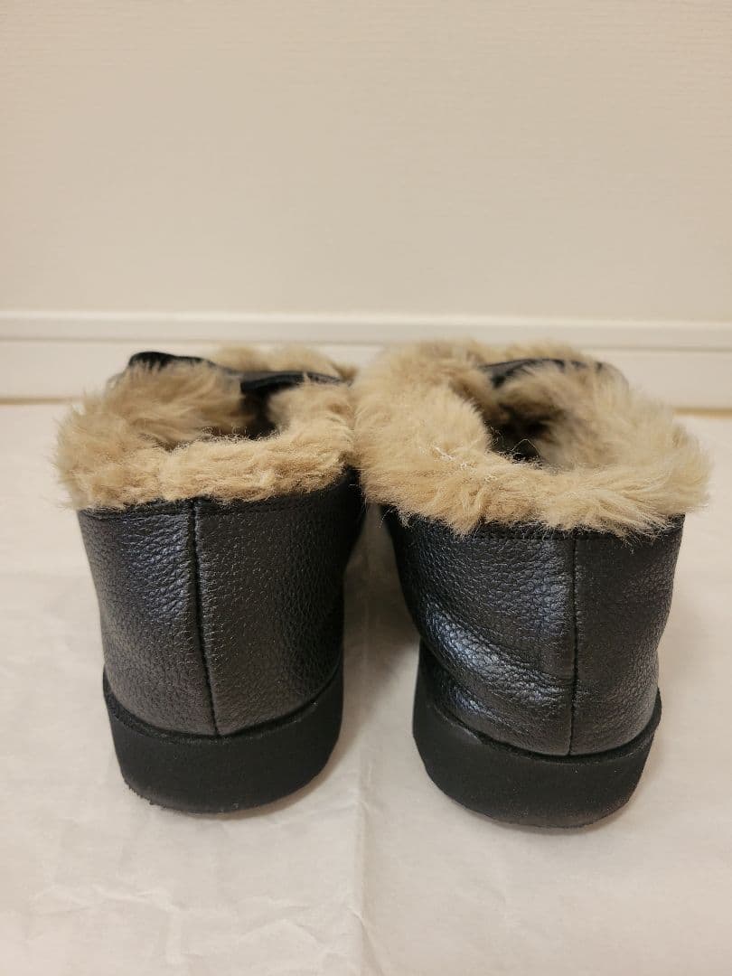 CAMINANDO　カミナンド　ダブルバックル　ファーサンダル