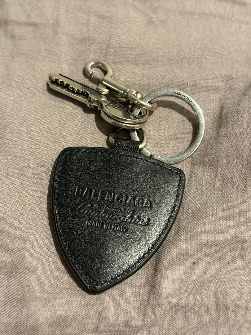 Lamborghini Balenciaga キーホルダー
