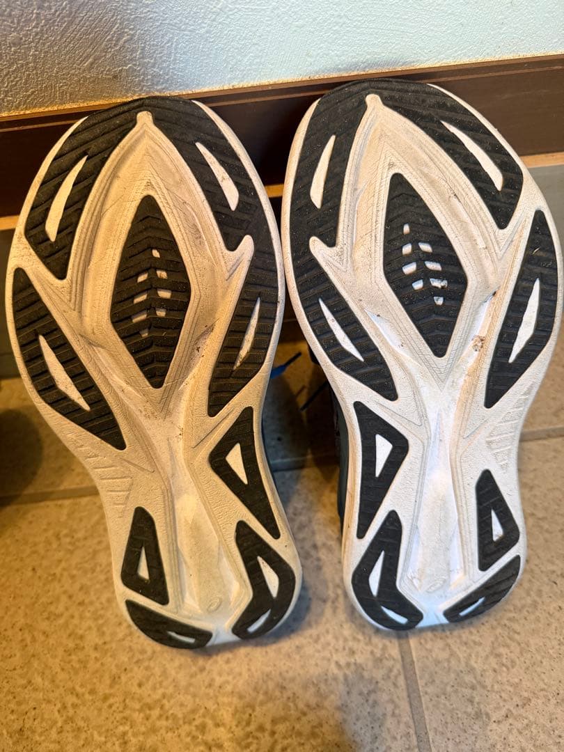 ASICS スーパーブラスト2 27cm