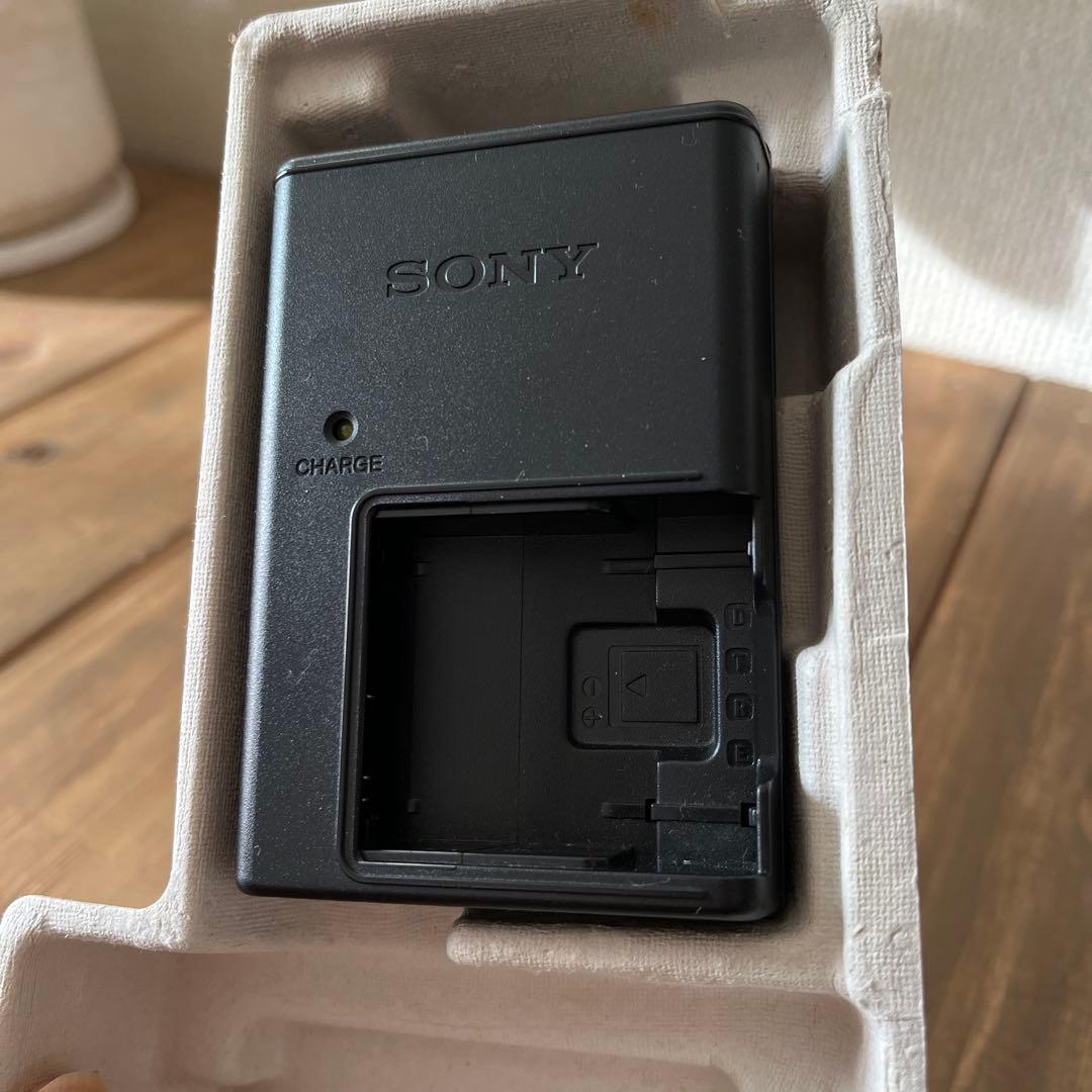 ご予約の品です　ソニー　デジカメ　サイバーショット