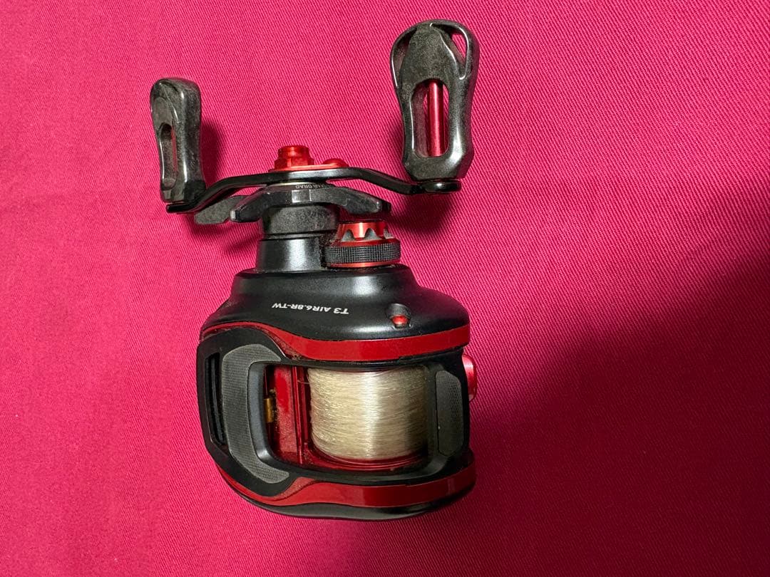 ダイワ T3 AIR 8.6R-TW 右巻き ベイトリール 箱付